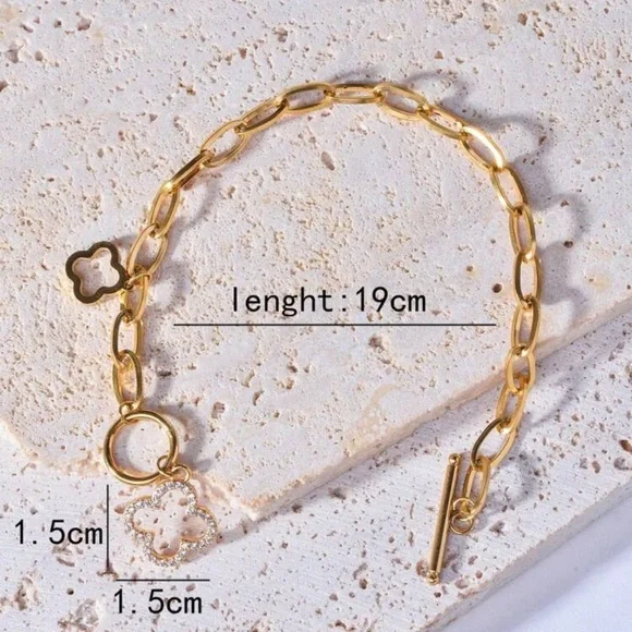 Gold Plated Stainless Steel Clover Charm Chain Bracelet Tarnish Resistant - Picture 3 of 3